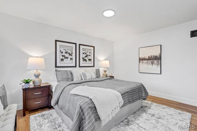 3106 Donnycave Lane, Maryland Heights, MO 63043