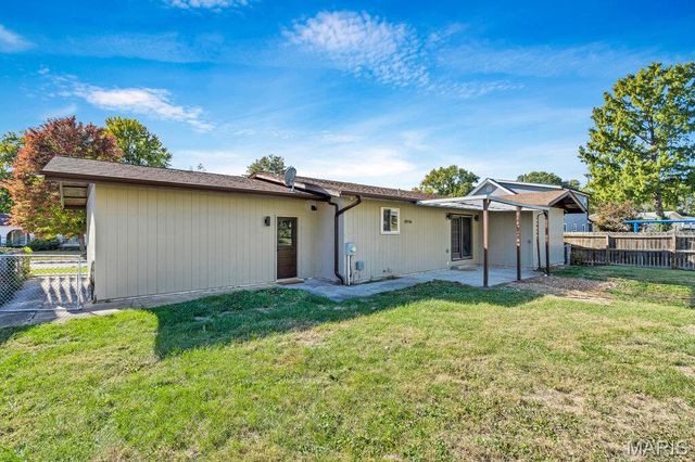 3106 Donnycave Lane, Maryland Heights, MO 63043
