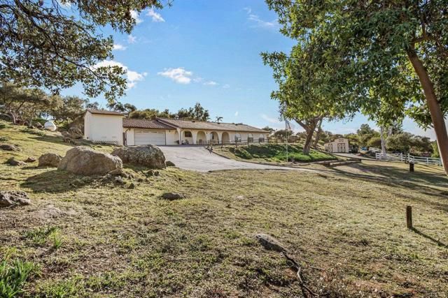 2157 Via Dieguenos, Alpine, CA 91901