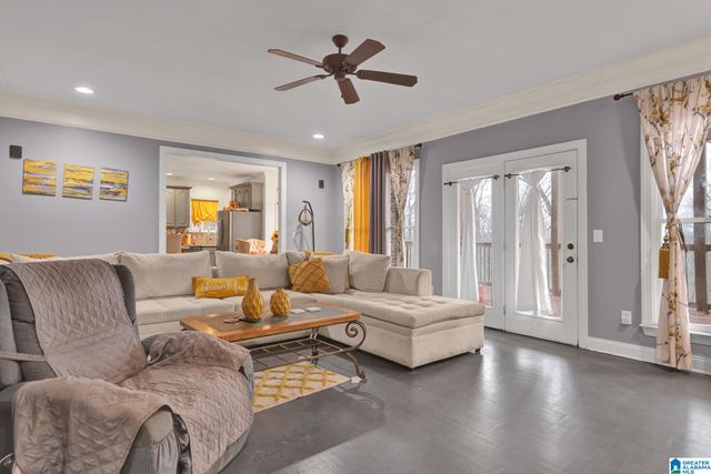 5772 CARRINGTON LAKE PARKWAY, Trussville, AL 35173