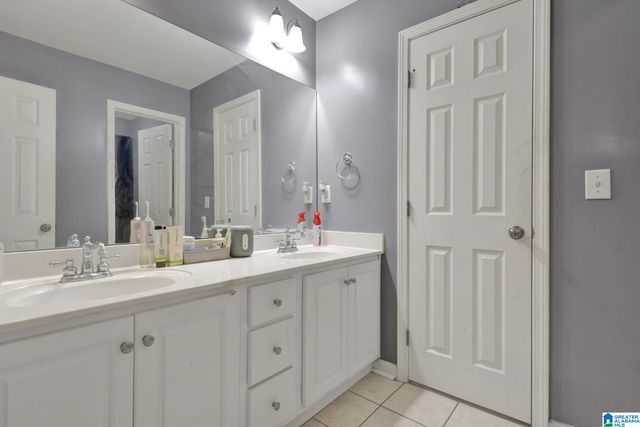 5772 CARRINGTON LAKE PARKWAY, Trussville, AL 35173