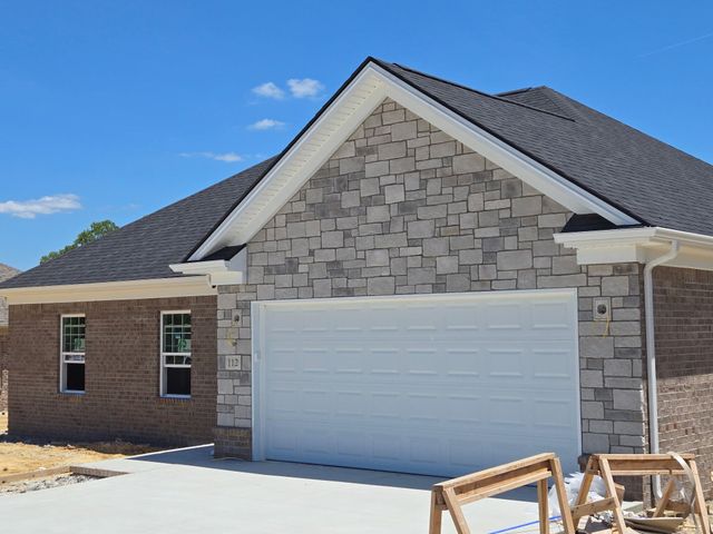 112 Canter Drive, London, KY 40744