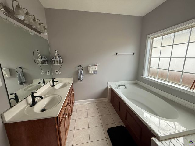 101 hampstead Court, Warner Robins, GA 31088