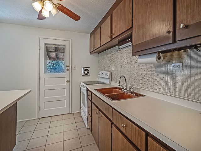 3812 Louisa Street, Baldwin Boro, PA 15227