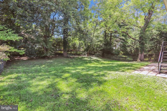 6518 WILMETT RD, Bethesda, MD 20817