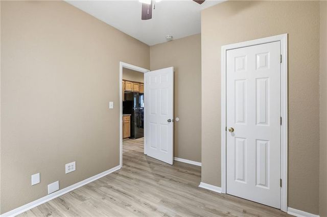 2537 Elmwood Avenue, Kansas City, MO 64127