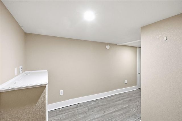 2537 Elmwood Avenue, Kansas City, MO 64127