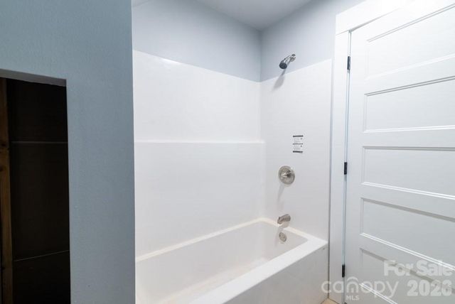 67 Patterson Drive, Dillsboro, NC 28725