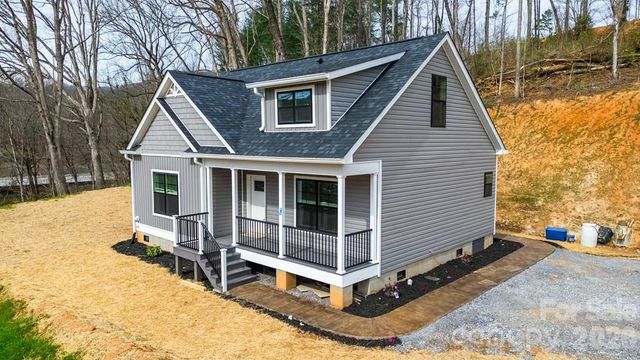 67 Patterson Drive, Dillsboro, NC 28725