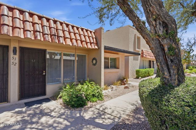 1320 E BETHANY HOME Road 52, Phoenix, AZ 85014