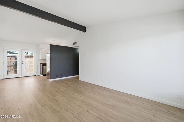 1320 E BETHANY HOME Road 52, Phoenix, AZ 85014