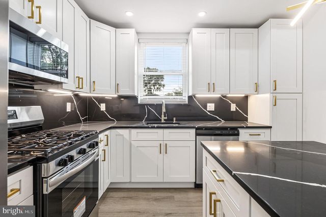 2370 RANDOLPH ST, Huntingdon Valley, PA 19006