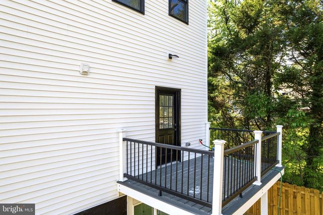 2370 RANDOLPH ST, Huntingdon Valley, PA 19006