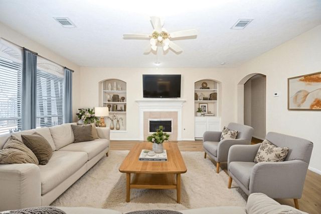 12236 S Shadow Cove Drive, Houston, TX 77082