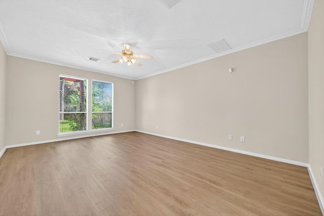 12236 S Shadow Cove Drive, Houston, TX 77082