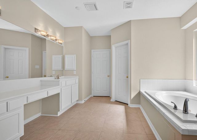 12236 S Shadow Cove Drive, Houston, TX 77082