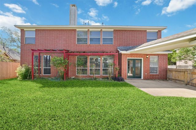 12236 S Shadow Cove Drive, Houston, TX 77082