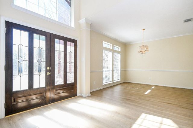 12236 S Shadow Cove Drive, Houston, TX 77082