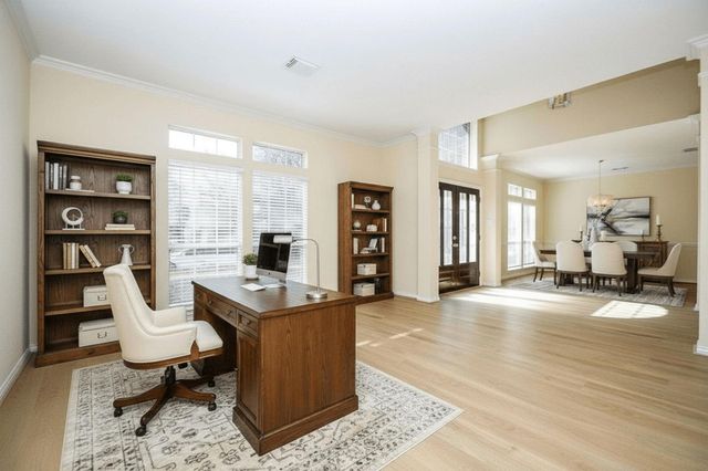 12236 S Shadow Cove Drive, Houston, TX 77082