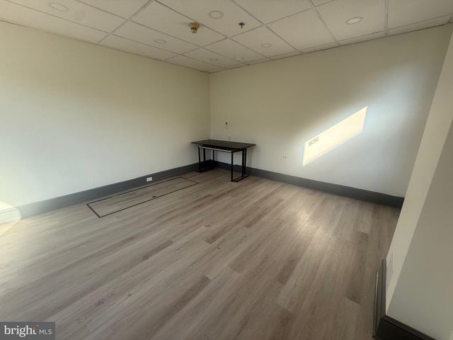 4215 MANAYUNK AVE, Philadelphia, PA 19128