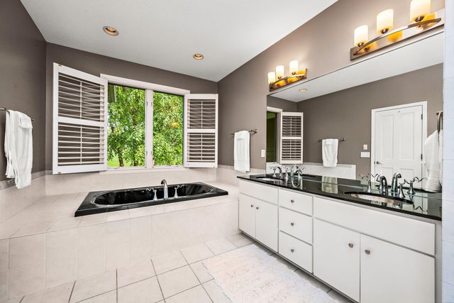 7021 Howard Lane, Eden Prairie, MN 55346