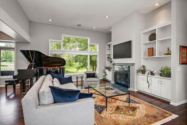 7021 Howard Lane, Eden Prairie, MN 55346