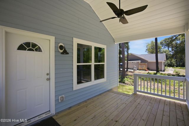 2737 Bellamy Drive SW, Supply, NC 28462