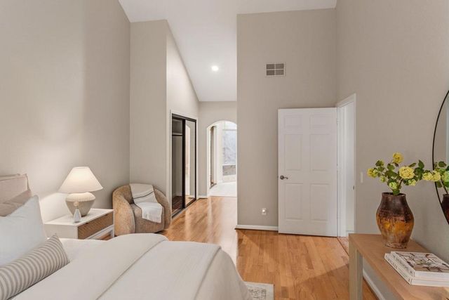 1103 Ana Privada, Mountain View, CA 94040