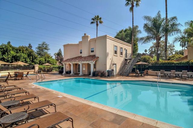 1103 Ana Privada, Mountain View, CA 94040