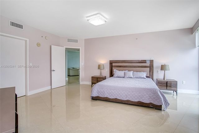 18201 Collins Avenue 1701, Sunny Isles Beach, FL 33160
