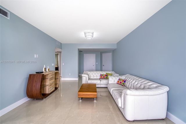 18201 Collins Avenue 1701, Sunny Isles Beach, FL 33160