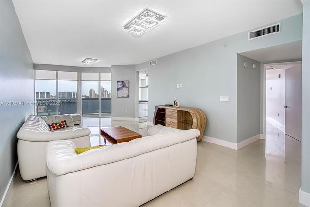 18201 Collins Avenue 1701, Sunny Isles Beach, FL 33160