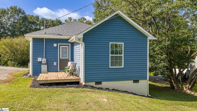 405 Hill Street, Easley, SC 29640