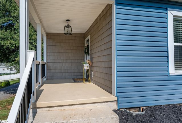 405 Hill Street, Easley, SC 29640