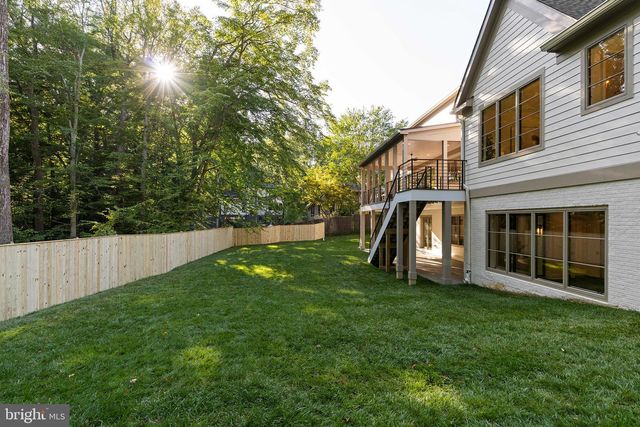 6908 CARMICHAEL AVE, Bethesda, MD 20817