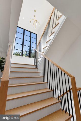 6908 CARMICHAEL AVE, Bethesda, MD 20817