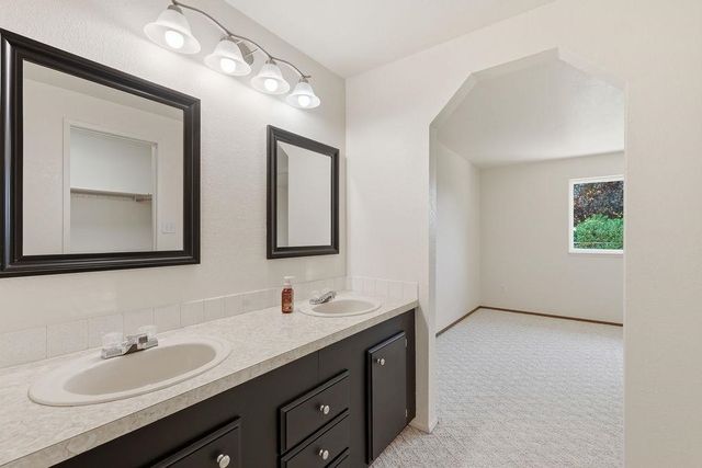 18802 E Fairview Ct, Spokane Valley, WA 99027