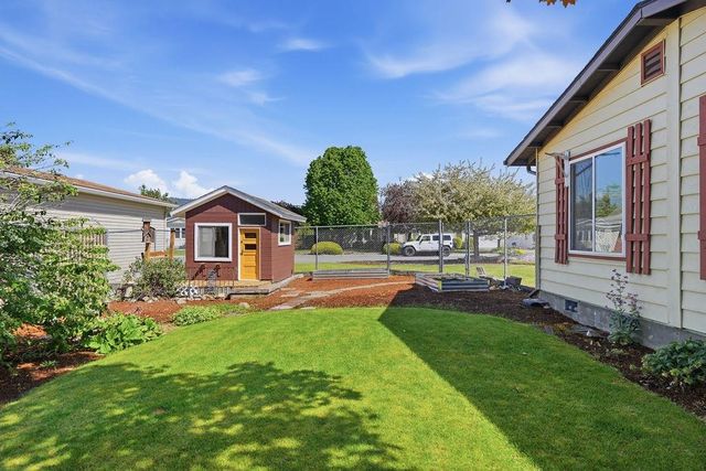 18802 E Fairview Ct, Spokane Valley, WA 99027