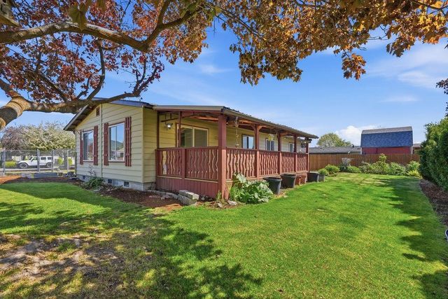 18802 E Fairview Ct, Spokane Valley, WA 99027