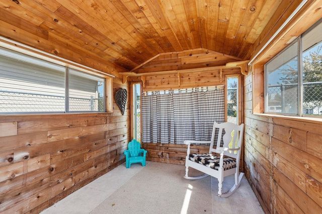 18802 E Fairview Ct, Spokane Valley, WA 99027