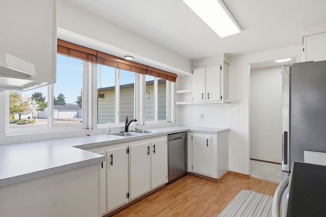 18802 E Fairview Ct, Spokane Valley, WA 99027