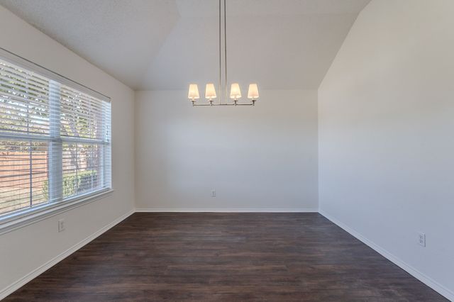 809 Sierra Circle, Burleson, TX 76028