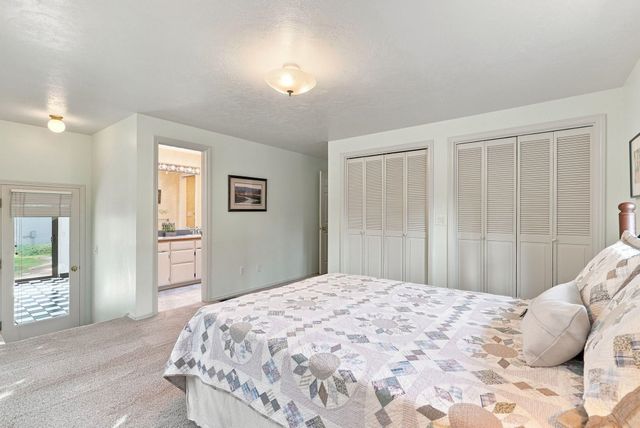 5227 W Alderwood Ave, Spokane, WA 99208