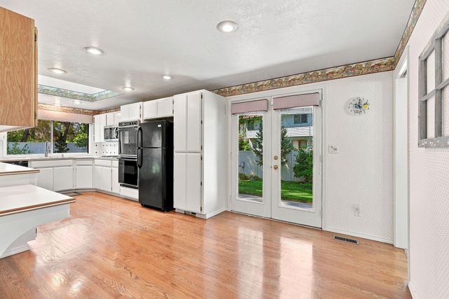 5227 W Alderwood Ave, Spokane, WA 99208