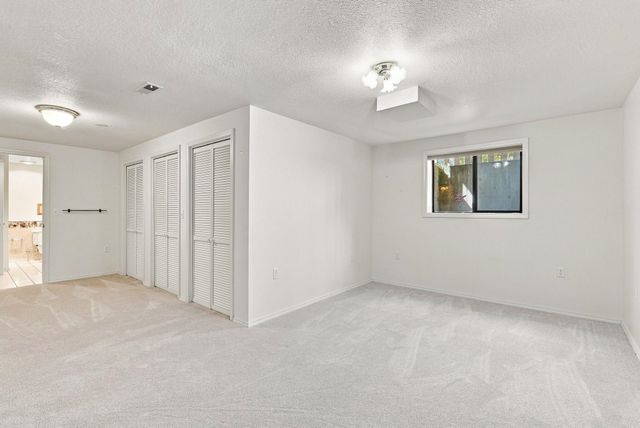 5227 W Alderwood Ave, Spokane, WA 99208