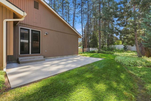5227 W Alderwood Ave, Spokane, WA 99208