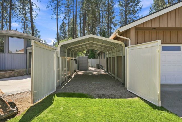 5227 W Alderwood Ave, Spokane, WA 99208