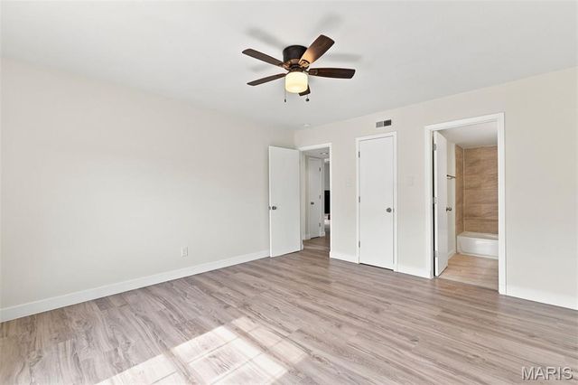 122 Samarra Estates Drive I, Fenton, MO 63026