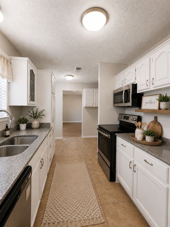 6924 Yorkston Street, Watauga, TX 76148 — photo 5