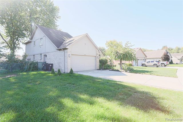 49205 Monte Road, Chesterfield, MI 48047
